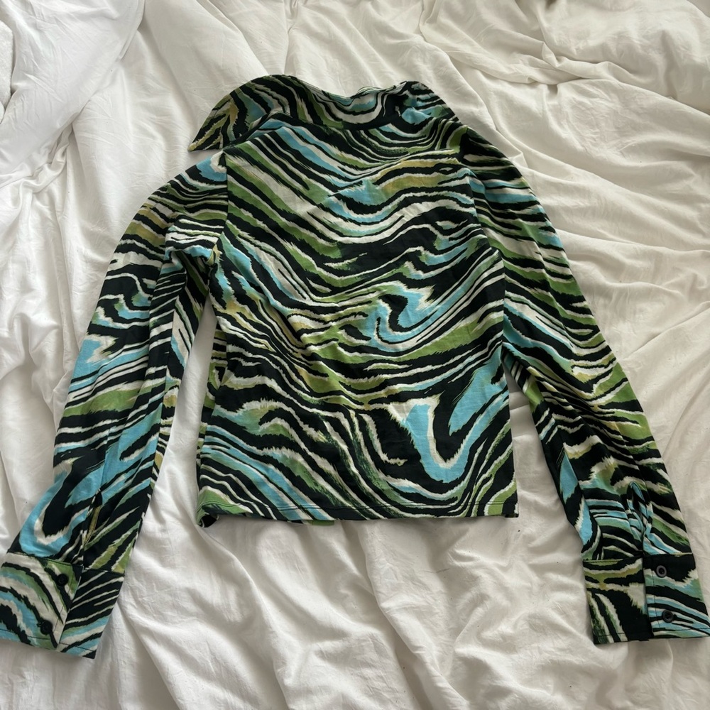 Motel Ruth Shirt - Picture 5 of 5